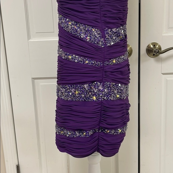 💥💥Tony Bowls dress💥💥 - Picture 3 of 6
